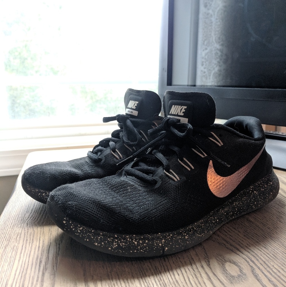 Nike ID Free Run Sneakers
